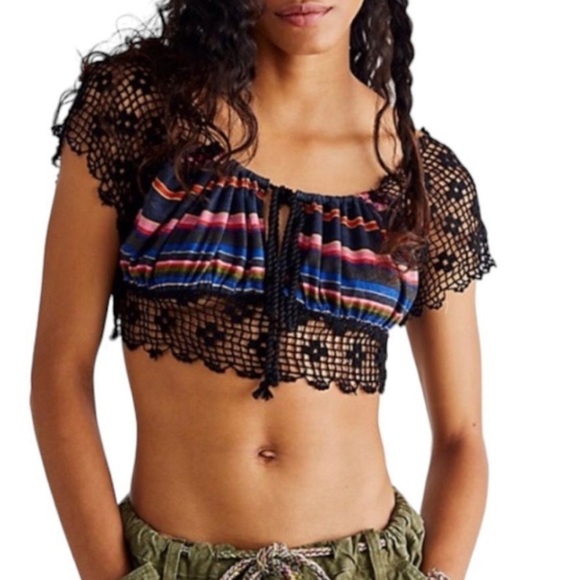 Free People‎ NWT medium black crochet crop top boho hippie goth - Picture 1 of 8